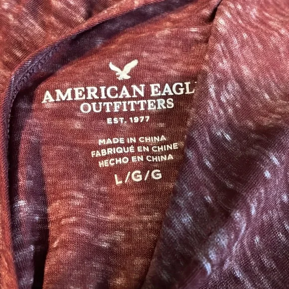 T-Shirt - Picture 5 of 5